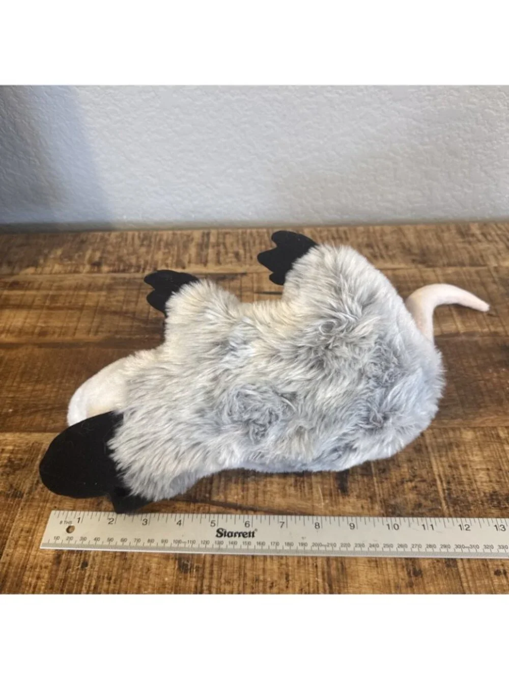 Bass Pro Shop Opossum Possum Stuffed Plush Gray Realistic Rat Stuff Animal